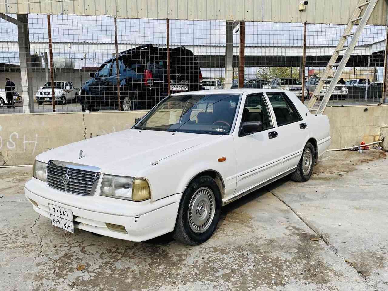 سدریک ٢٠٠٢
سەنەوی بەسەرچووە وەکالەت بەناو خۆمانە
سێ پارچەی پێشی بۆیاخە ناوی نەگرتووە
گێڕ و مەکینە مەزبووت
تەقەو ڕەقەی نیە
مەسرەفی نییە
گێڕ عادیە
سعری ٤٥ گەڵاو مەجال
ڕەقەمی ساحێبی
0751 154 6965
ڤایبەر و وەتساپی لەسەرە شربازهير, السليمانية
