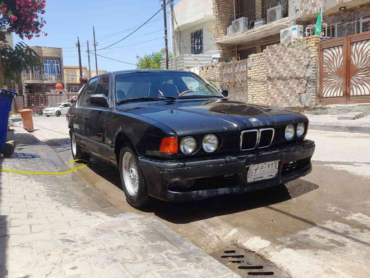 السلام عليكم بي ام 735مكينه وكير و وحداديه وكهربايات وارفلو كله جديد رقم بغداد مالكها ب مدينة الصدر ماواصله بيع او مراوس سعر 20وبيها مجال هاذه رقمي ***********
