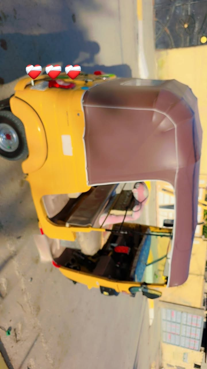 السلام وعليكم تكتك لللبيع مديل 20النضافه كدامكم وبل حقيقه بعد احله رقم وسنويه المكان كربلاء اطويريج السعر 6وبيها مجال قليل رقم مبايل ***********
