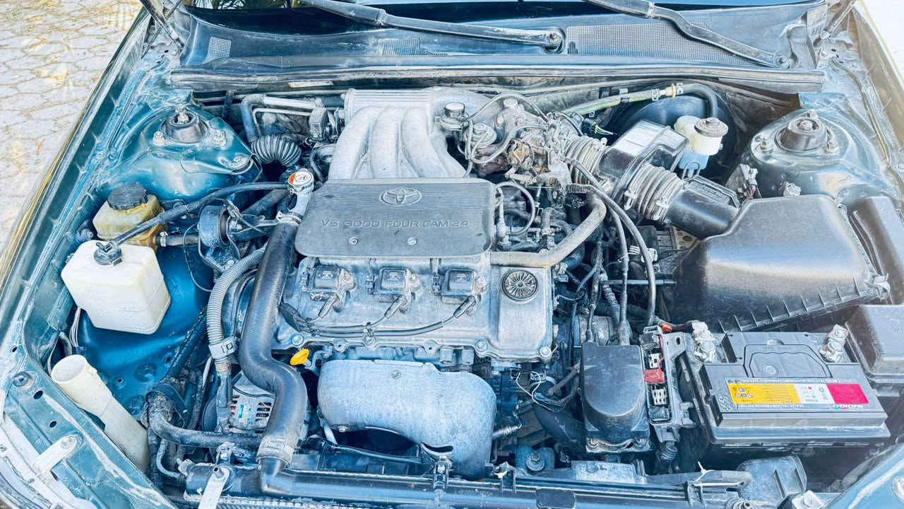 سلام عليكم 
افلون 2002 
فول مواصفات وارد امريكي 
محرك شرط 
السياره كلش جديده ع وضعيه الشركه ما بيها نقص 
تحويل اصل بسمي سنويه جديده 2031 
بيها 3 قطع كلير جماليه بدون حادث شرط 
*********** 
سعر 79 وبيها مجال بسيط للشراي كركوك, العراق
