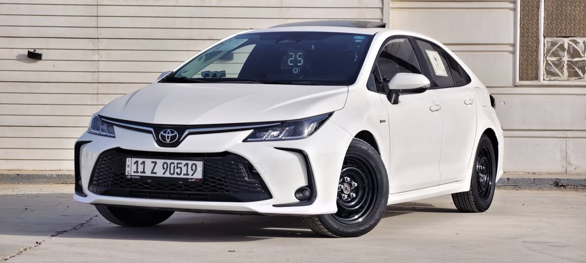 سلام عليكم كورلا للبيع موديل 2025 هايبرد
فول مواصفات داخل جلد اسود علامه سوده 
رادار امامي شاشه ابل كار بلي سستم ايرباك كامل 
تبريد قطعتين تخم تاير وتخم ويل اسود و. ويل الشركه موجود ما. ماشيي زيرو  السياره كفاله عامه 
بيه فقط BDR باب سايق على گد شبر . السعر 160 وبيه مجال ماشيه 12 الف
للاستفسار الاتصال على رقم 
***********
