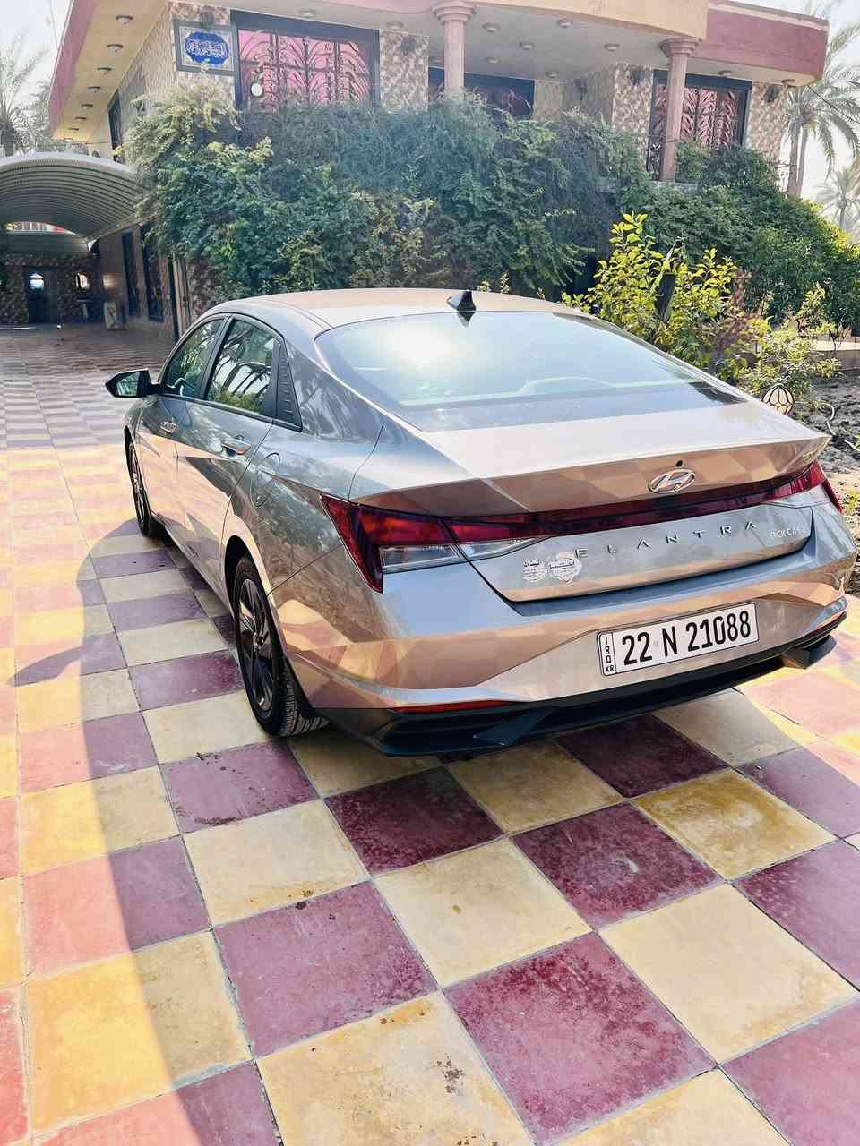 سلام عليكم 
هونداي النترا 2023 فول مواصفات فول عده الفتحه 
وارد امريكي بدون صبغ بيه بارد بسيط بل بتبد باقي كفاله   رقم اربيل بأسم شركة وكالة او تحويل مضمون  
المواصفات : بصمه / تشغيل عن بعد /  /  / رادار امامي / رادار جانبي /  / اوتو هولد / LED امامي / كامره دوارة / نقطه عمياء / قياده ذاتية / توقف ذاتي / رادارات / 3 انظمة قيادة نضام / مانع انزلاق / محرك 2000 دوش 

للتواصل والاستفسار:***********
 ‏السعر 155 وبيها مجال عنوان الحلة بابل ￼
