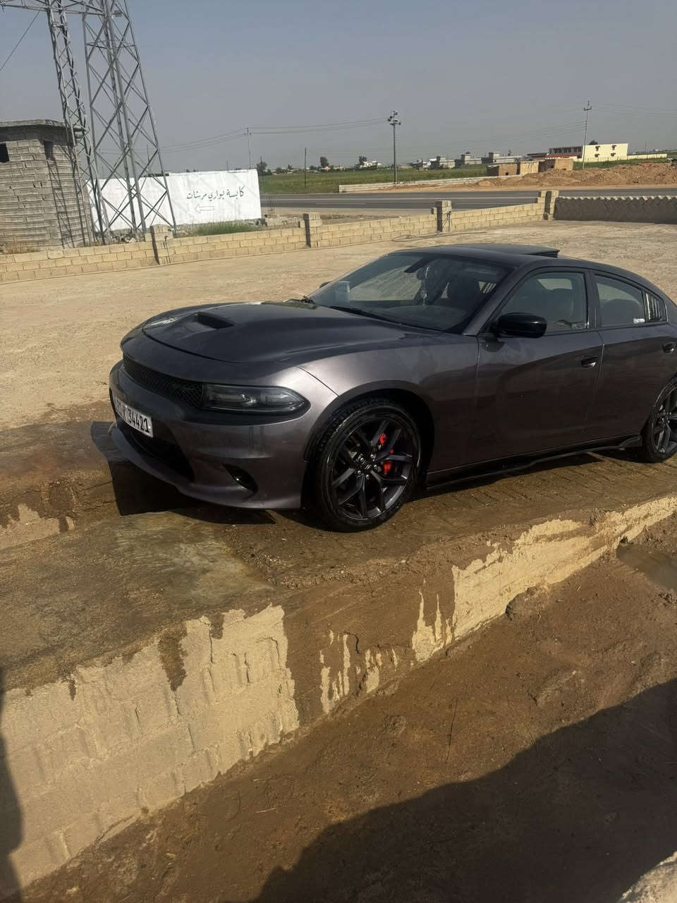 بيه خمس قطع بدون دواخل شعندك مراوس نزل وبيع هم ترهم سياره فول موديل 21 رقم
***********
