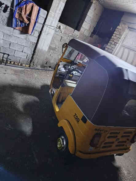 تكتك موديل 19 شهر 5 يوم 29 يعني شهر 6 التكتك نضيفه مال بيت وكلشي موضح بل فديو العنوان سبع قصور شارع أبو علي السعر 5200 وبيهة مجال شي قليل رقم ***********
