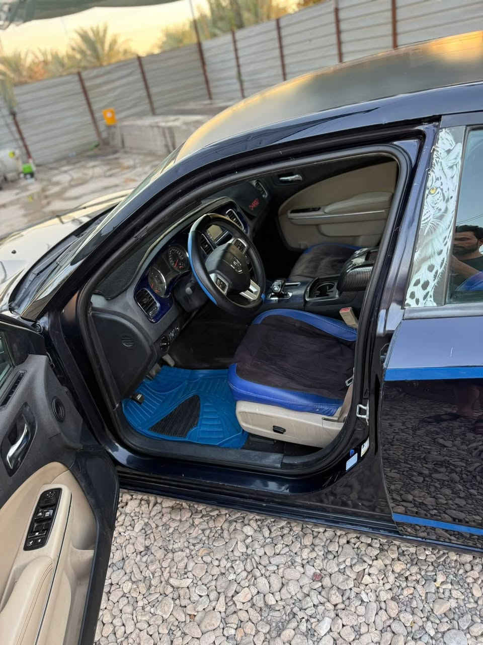 جارجر ١٤ ***********
متؤام شمالي شغل فول درجة اولى كير طيارة كشنات كهرباء شاشة جبيرة مكينة حدادية فول كله جديد تبريد تخم تاير ويل بوليسي ما بيه نقص كصة جنطة المكان كربلاء سعر قفل 58 جوة السوك
