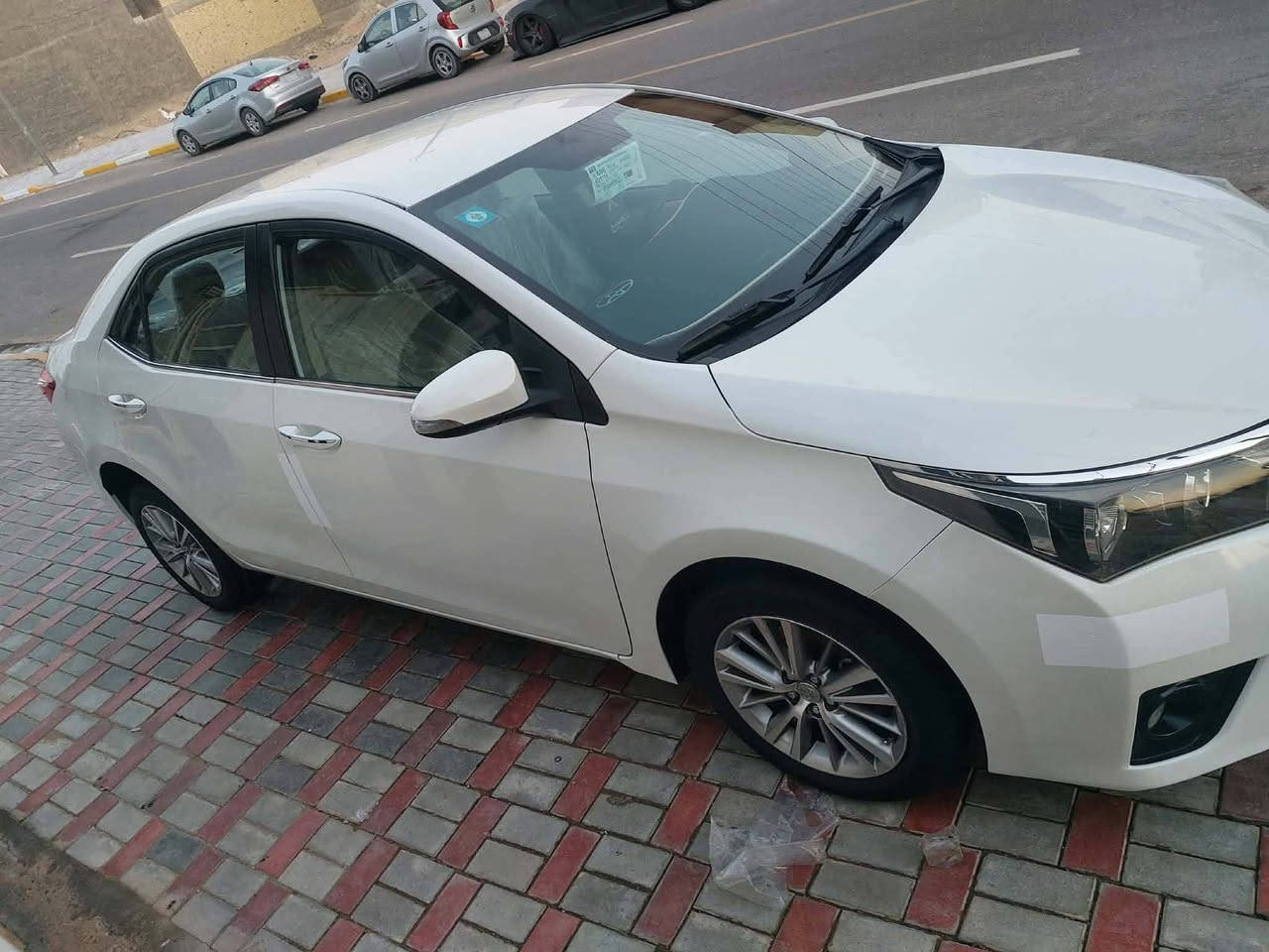 #بوضع__الزيروووووو 😍
تويوتا كورلا 2014 خليجي شركة ساز 
ماشيه 62 الف حقيقي... 
فول مواصفات عدا الفتحه 
مكينه 2000 المرغوب بوضع الشركة 
مكفوله من الصبغ والتبديل والبارد كفالة عامه 
رقم بغداد دولي الجديد تحويل مباشر 
للاستفسار 
***********
. 
. 
✅علق تم يصلك السعر خاص مباشرةً ⚡💰⚡💰⚡
. 
. 
. 
. 
. 
💥اذا كنت تريد نشر سيارتك تواصل معنا عبر الصفحه.
