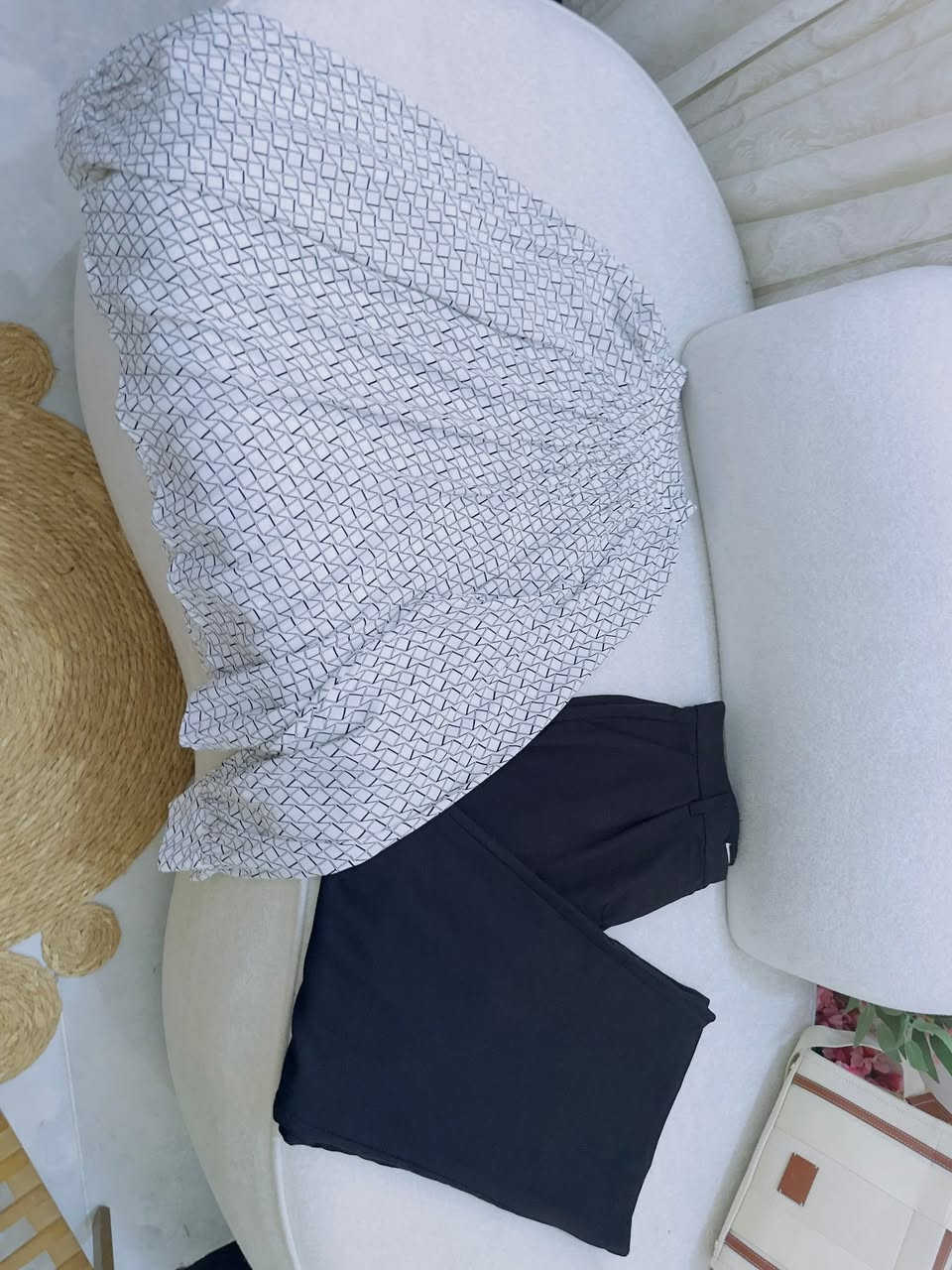 ملابس ماركة اصلية c&a وprimark وpizaitaly وzaraبأنسب الاسعار 😍🔥 اوت لت جديد وقياسات ايضا😍
القطع الباقية داخل الصفحة والستوري واكو تخفيض ايضا ومصورات تصوير حقيقي ❤️


**إذا كنت صاحب هذا الإعلان وتريد حذفه لأي سبب، رجاءا أرسل رسالة إلى الدعم الفني**