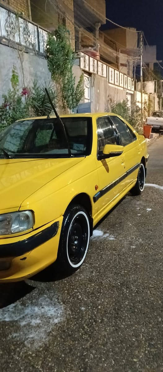 السلام عليكم
 بيجو بارص للبيع موديل 2013 تكسي السنويه منتهيه سياره شغاله كلشي بيه شغال وتبريد حداديه ومحرك ما عايزه شي بس البدي بي خياسات شوي السعر 30 وبيه مجال العنوان البصره القبله  للاستفسار الاتصال على الرقم ***********غير متواجد على النت
