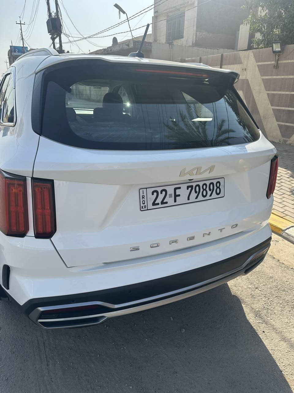 سورنتو ٢٠٢٢ مكفوله من الصبغ والبارد موجود السونار بلصور فقط حالوب ناعم بلقماره مايبين فقط بلسونار بين باقي السياره مكفوله گير ماوس 
٦ سلندر 
ماشيه ٥٨
٧ راكب ٣ قطع تبريد للاستفسار *********** بيع فقط بدون مراوس 
مكان سامراء تحويل مباشر
سعر ٢٦٠ وبي مجال
