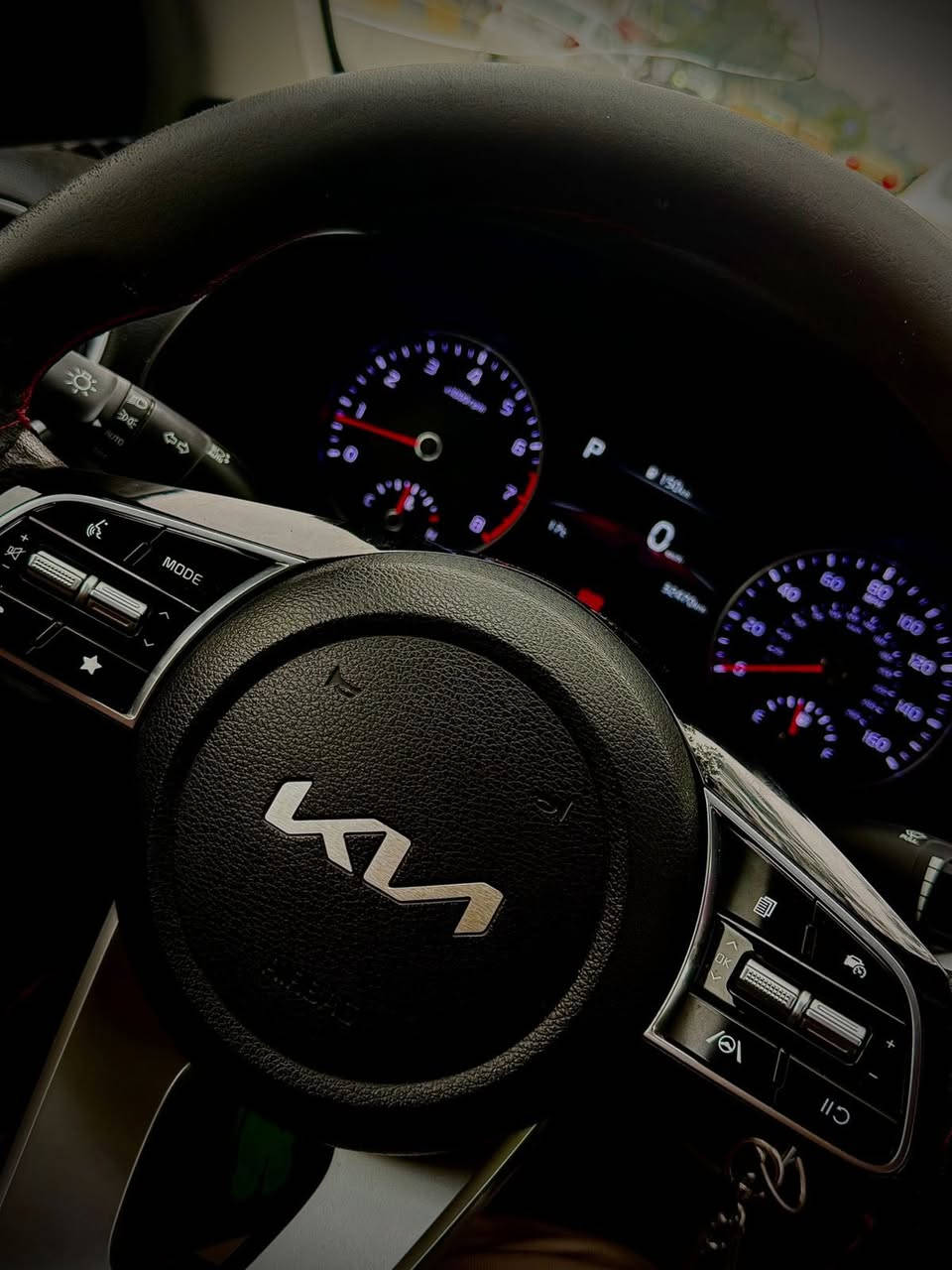 كيا فورتي موديل 2024 عداد المسافة 28 الف  ميل  هزه وفحص وترقيم جديد رقم اربيل
تحويل مباشر 

محور منضومة غاز بعدها بالضمان 

  جاملغ الخلفي والباب مبدل من امريكا 

وطخة بالدعامية الامامية فقط 

تبريد وراديترات مروحه تبريد كلهن بلاديات بوضع الشركه - البراكيت الامامي بلادي

نص مواصفات

دوشمةً عام جلد اصلي 

محرك 2000 دوش

شاشة ايباد تدعم كار بلي

كامرا خلفيه دوارة 

رادار امامي - جانبي

مانع تصادم - تحديد مسار قيادة آليه  

كروز سرعه  وتحكم استيرن جهتين

شاشة اعطال بدشبول 

انظمة قيادة 3 

وباقي المواصفات معروفه

للتواصل واتساب او الاتصال عالرقم 
***********
مكاني بغداد الحسينية مال راشدية
