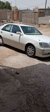 ملكة قرار 48 • انكليزي • محرك ديفور