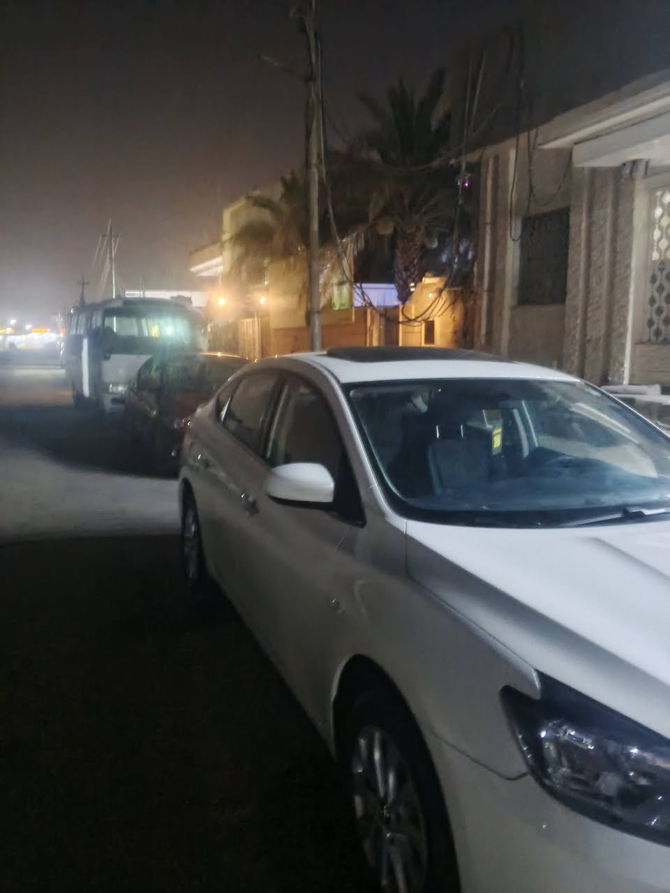 سلام عليكم
سنترا داخل اسود كفاله عامه فتحه فول موصفات ٢٠٢٥ 
شراي يتصل 
رقم هاتف ***********
