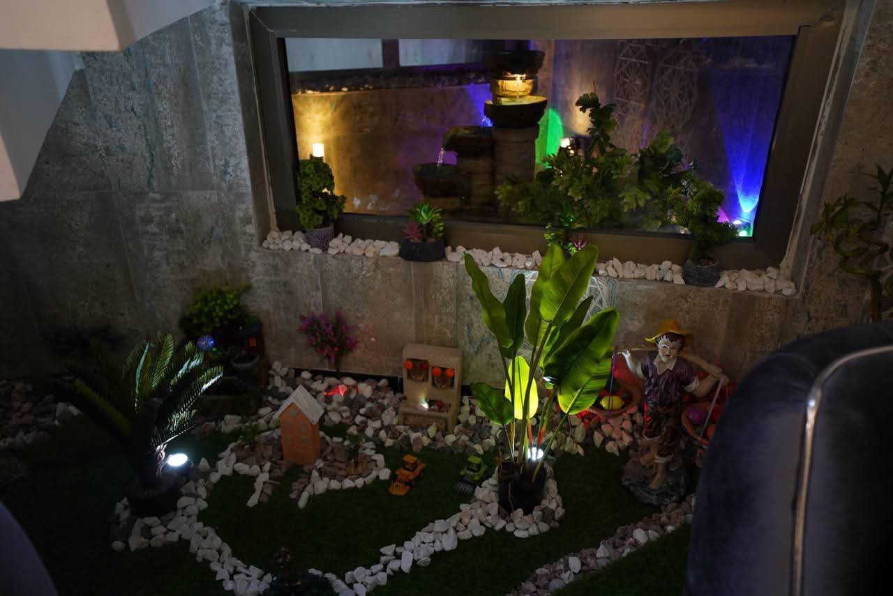 يعلن مكتب عقارات النورين عن وجود دار للبيع البصره المعقل شارع تجاري مساحة 200 متر ثلاث طوابق يحتوي على 9  غرف نوم وصاله وستقبال ومطبخ وصحيات وكراج بناء 2023 
تفاصيل اكثر مراجعه عقارات النورين البصره او الاتصال 
***********
عنوان المكتب الطويسه شارع السوق القديم مجاور معرض الرائد لسراميك
