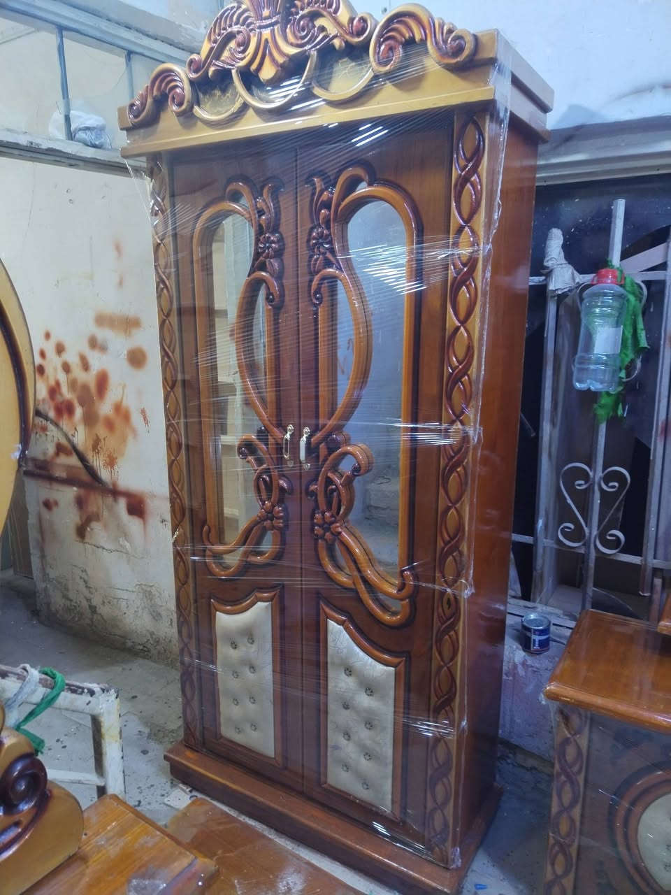 غرفة للبيع نضيفة كلش السعر 750وبيها مجال ناصرية مركز تصال***********واتساب ناصريه ز
