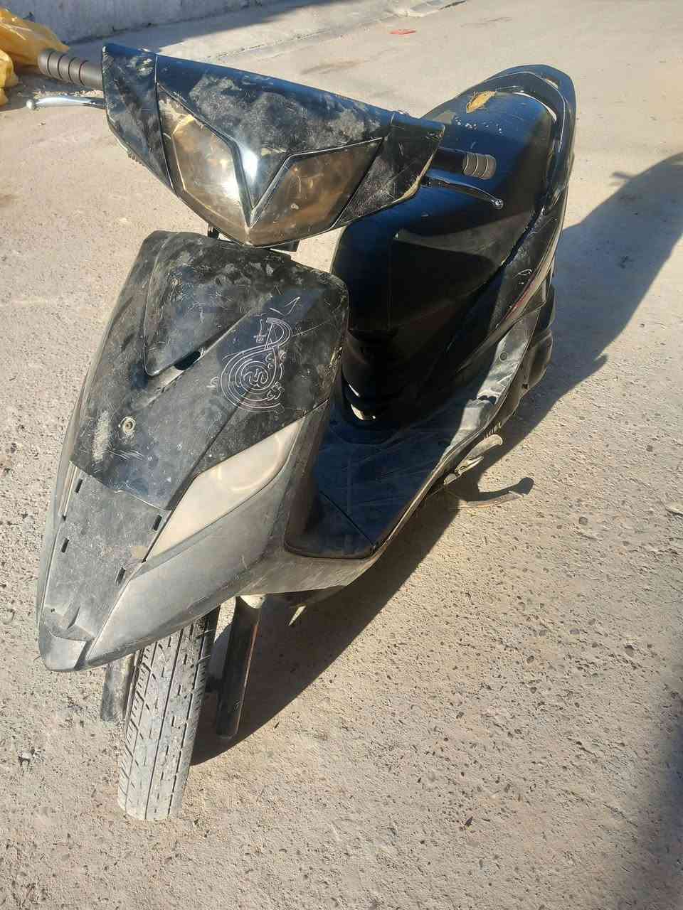 سلام عليكم عندي ثعلب للبيع بغداد كوم حديد ب 450 الف بيها مجال للتواصل واتساب ***********
