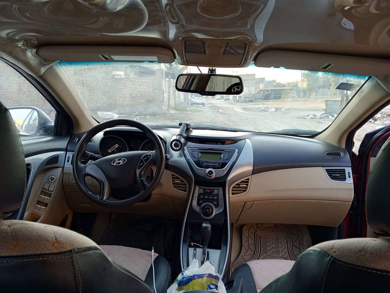 سياره النترا موديل 2013 وارد امريكي رقم بغداد سياره جاهز من كل شي المحرك 2000 دوش  سياره بيها صبغ اربع قطع بدون دواخل مكان السياره بغداد سعر 105 وبيها مجال رقم الهاتف ***********
