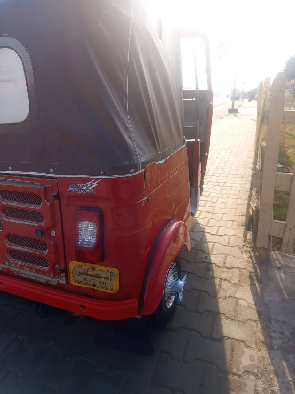 18 محرك نضيف مكفول تنقيص تبخير أوراق أصولي للترقيم ‏‪***********‬‏مكاني حي طارق القديم سعر 3600 وبيها مجال
