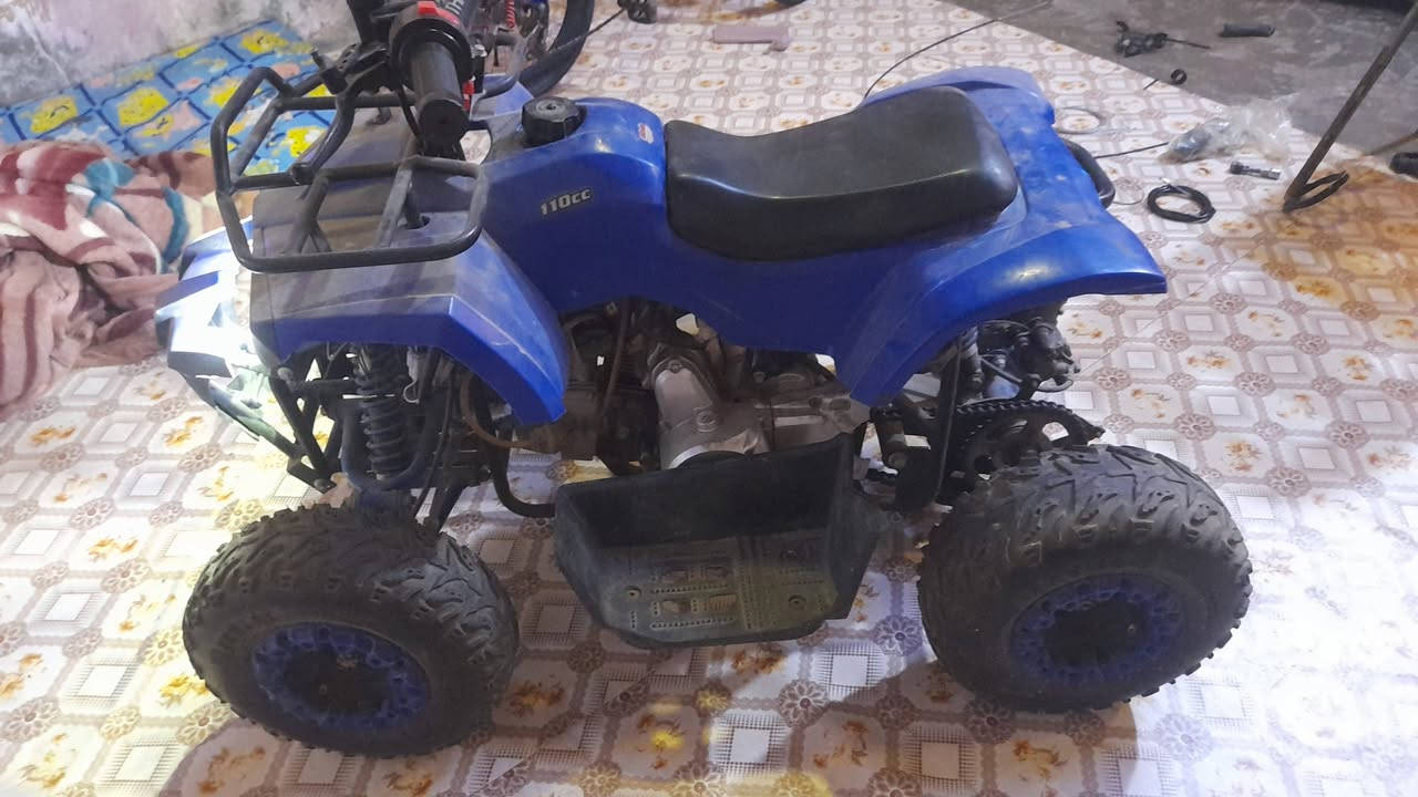 سلام عليكم بكي أربع أطارات جدده السعر 500 بيها مجال مكاني بصره رقم ***********
