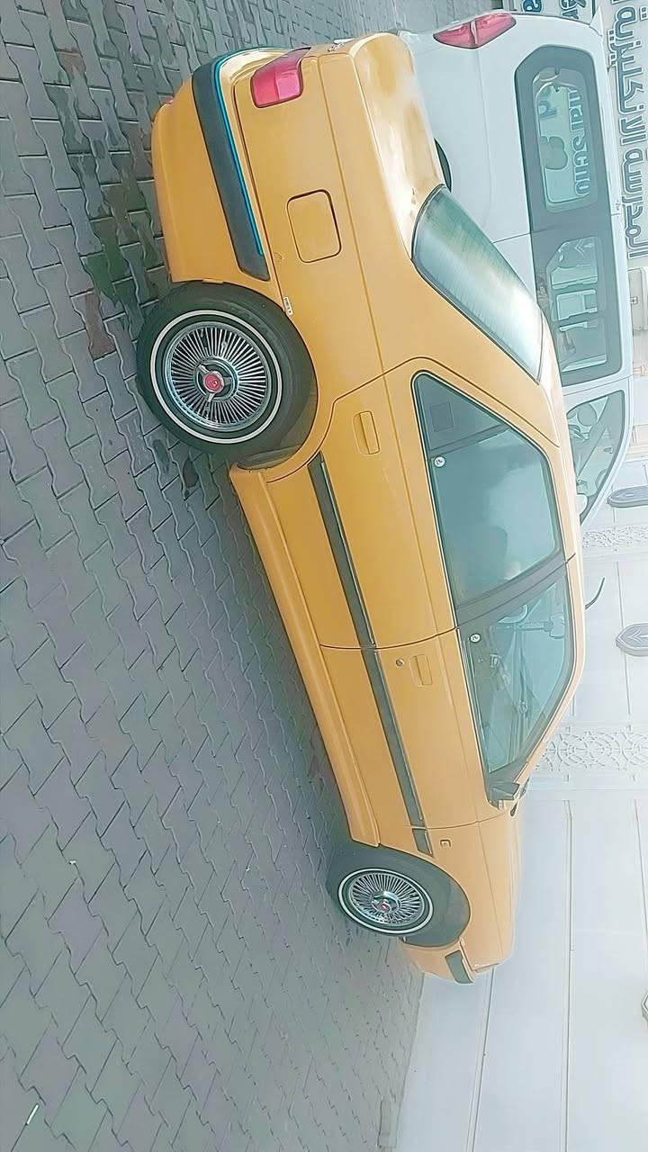 السلام عليكم سياره بيجو بارص مديل ١٥ بسمي تحويل ثاني يوم  مصفره هئيه رقم نكليزي  مكفوله ما عده هلال واحد مكينه كير تبريد تدفئه كهربائيات كله شغاله او مكفوله مصروف عليه سياره استخدام شخصي السعر ٥٣ بيه مجال قليل مكان سياره بغداد الزعفرانيه رقم موبيل ***********
