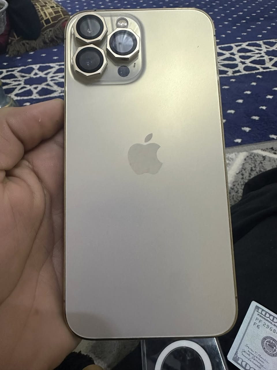 للبيع ايفون 13بروماكس بطاريه89 ذاكره 256 السعر 700قفل ***********
