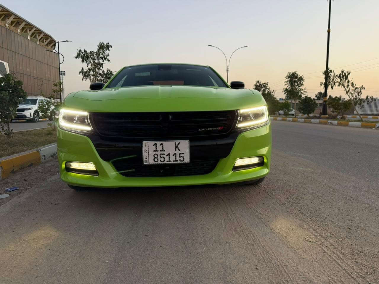 جارجر 2023 اصل رقم بغداد باسمي السيارة فوول مواصفات 
اعلى فئة السيارة تقرير مياه امطار 
رادار امامي ، خلفي 
فتحه 
خزن ميموري
استيرن كهربائي 
كراسي جلد
تدفئة تبريد كراسي 
السيارة ماشية 11 الف فقط
مكان السيارة ناصرية 
***********
