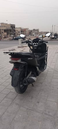 درجة بي سي اكس جيل ثالث دراجة جديدة اي نقص مابيه مكينة ناعمة شلعه ومعد...