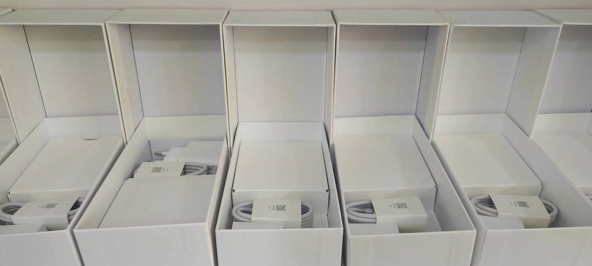 السلام عليكم ورحمة الله وبركاته 

🔥 عروض خاصة وأسعار مناسبة جدا وبضمان حقيقي لمدة سنة من قبل الوكالات الرسمية على جميع اكسسوارات الموبايل  🔥

حافظات - شواحن متنوعة - كيبلات متنوعة - هيتفونات متعددة - سماعات طوك رأس محيطي - بور بانك - شواحن ماك سيڤ - سبيكرات - MP3 - ملحقات كارتون  جهاز أصلية شاحنة مع كيبل  مع هيتفون داخل كارتون وبأسعار مناسبة جدا - توصلات لجميع انواع الاجهزة - لواصق أنواع متعددة - حسابات أبل ضمان مفتوح مدى الحياة 

جميع الاكسسورات هي من شركات عالمية مع ضمان حقيقي من قبل الوكالة 

للتواصل مراسلة الصفحة أو الاتصال على الارقام التالية 
***********
***********

المسيب تقاطع شارع المستشفى بنايه السفير مقابل صيدلية أوكسجين 

           👈 الجبال للموبايل
