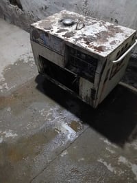 للبيع مولد كاتم كاز كابوته شغال سلف سعر ٣٥٠ وبي مجال مكان بغداد هاتف 0...