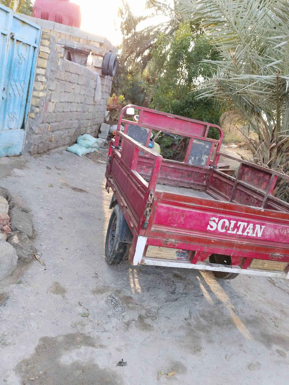 السلام عليكم ستوته سلطان للبيع الشراي نتصل على هذا الرقم ***********
