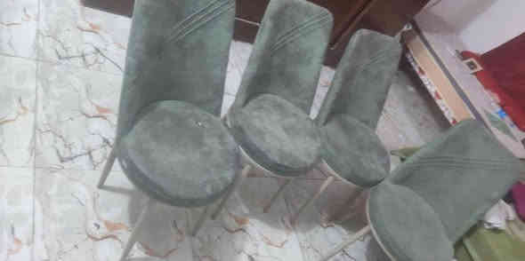 ميز طعام 4 كراسي ويا للبيع السعر 90

التصال ع رقم *********** النجف
