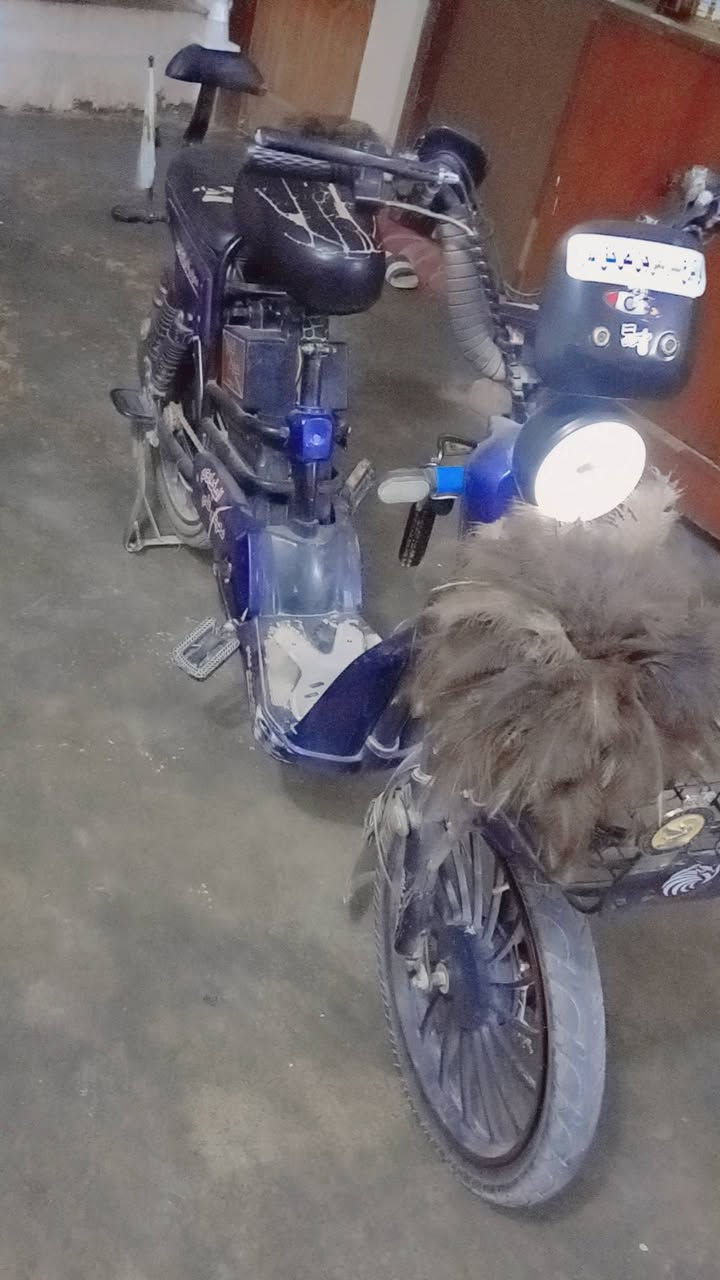 سلام عليكم للبيع نضيف  مكان ديالى بعقوبه ***********
