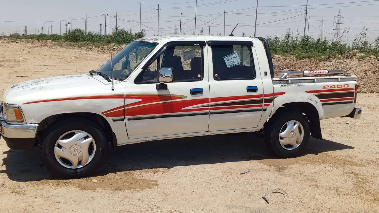 للبيع بيكم تيوتا موديل 92 رقم قادسيه ألماني تحويل ثاني يوم مكينة كير حداديه كهربيات  دوشمه كله جاهزة سعره 55. ورقة وبيه مجال مكان الناصرية الرفاعي مكلف بلنشر ***********
