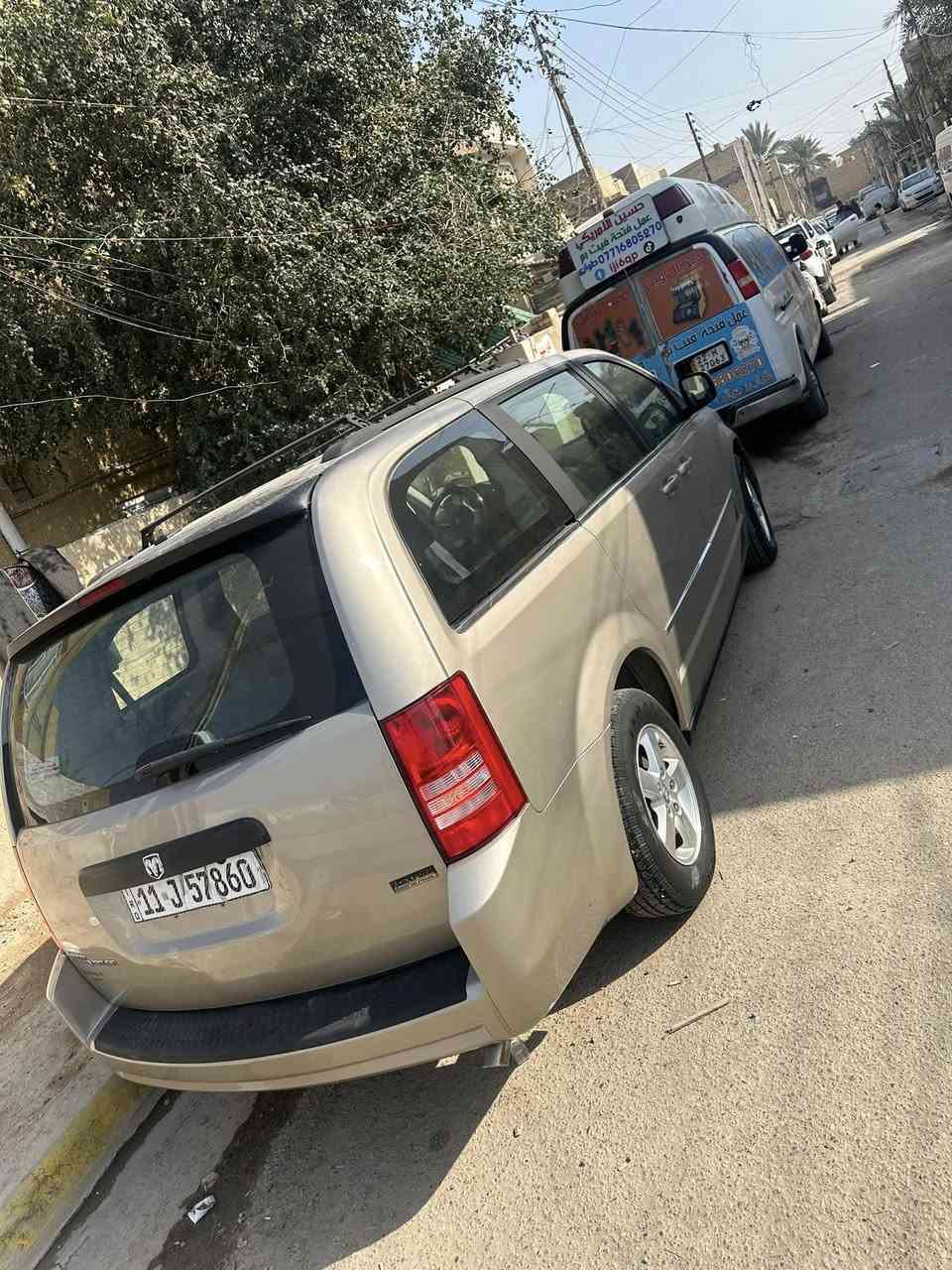 دوج كرفان البيع  موديل 2008 سيارة نص فول تلاثه قطع تبريد محرك 3300 كير صدر امامي خلفي جديد جام كهرباء السياره صبغ احزام حادثه جاملغ خلفي أو الباب السلايت صفحت اليمنه حادث امريكه تخم تاير جديد بطاريه جديده السعر ٩٥ أو بيه مجال بكان السياره بغداد الغزاليه ***********
