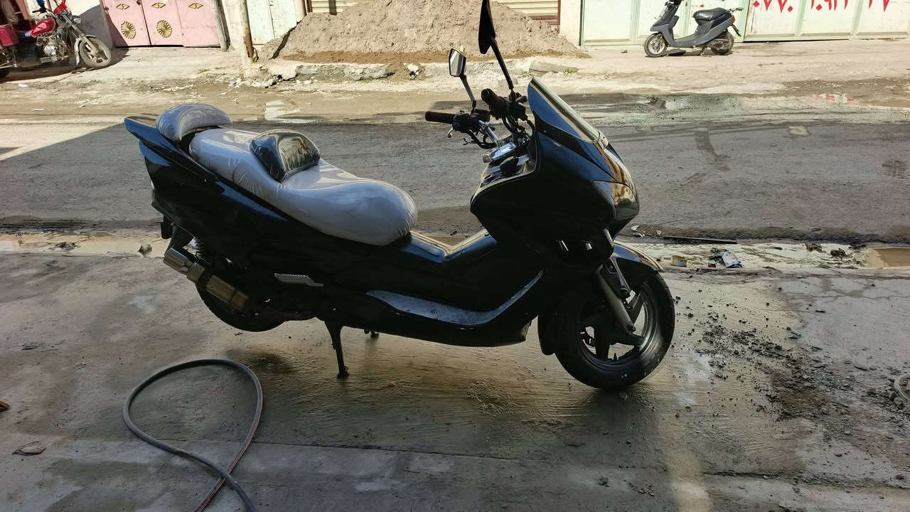 فورزه 06
مكينه معمره جديد

كهربائيات كامله

نقص دشبول فقط

والباقي متصرف ربع عليه
درع مصبوغ جماليه 
السعر 650

خاص 

رقم ***********
