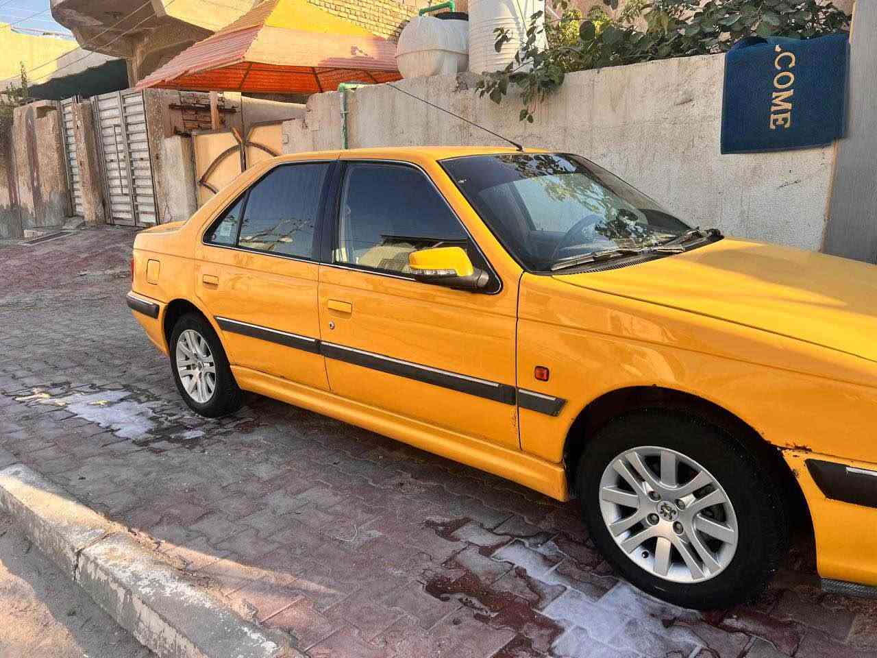 السلام عليكم 
بيجو بارص موديل 17 سياره جاهزه كلش سياره بيها منظومه غاز شغاله واقتصاديه جدا كير محرك حداديه كهربائيات تخم تاير كله جديد تبريد ثلج حماوه ثابته ثلث ماتتحرك لايت عالي ناصي زنون اصلي شمسي بيها تبديل بنيد وصبغ مدكر خلفي فقط وبيعض الخياسات قليله جدا اعتقد واضحه بالصور رقم بصره بأسمي سنويه نافذه صارلها اقل من سنه للاتصال *********** السعر المطلوب  46  ومجالها قليل البصرة, العراق
