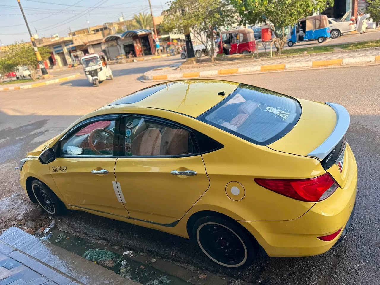 سلام عليكم اكسند موديل ١٦خليجي مكفوله من الدعاميه للدعاميه فول موصفات السياره خير من الله تواير جديد حداديه خير من الله منضومه غاز وبانزين محرك خير من الله السعر ٨٥بيه مجال مكان الناصريه قضاء النصر النتصال عله الرقم ***********
