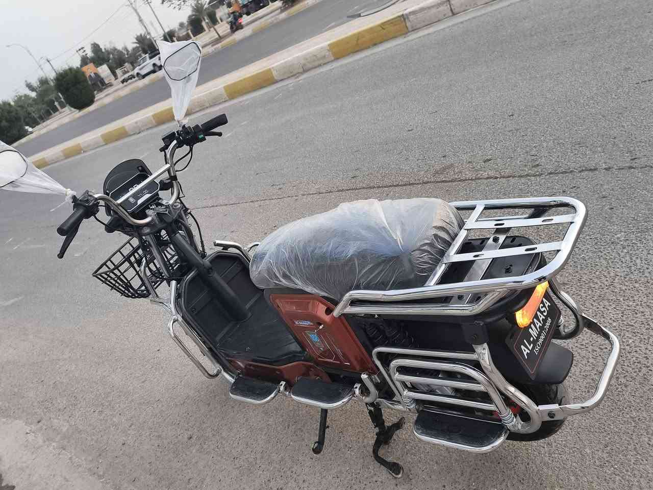 سلام عليكم شباب البيع موطور همر جبلي شركة الماس موطور كامل فول على شغال على فحص موطور موديل 25معنى كله جديد 6بطاريات شرط فحص سعر 700 مكان الرمادي التاميم الاتصال على رقم الهاتف ***********
