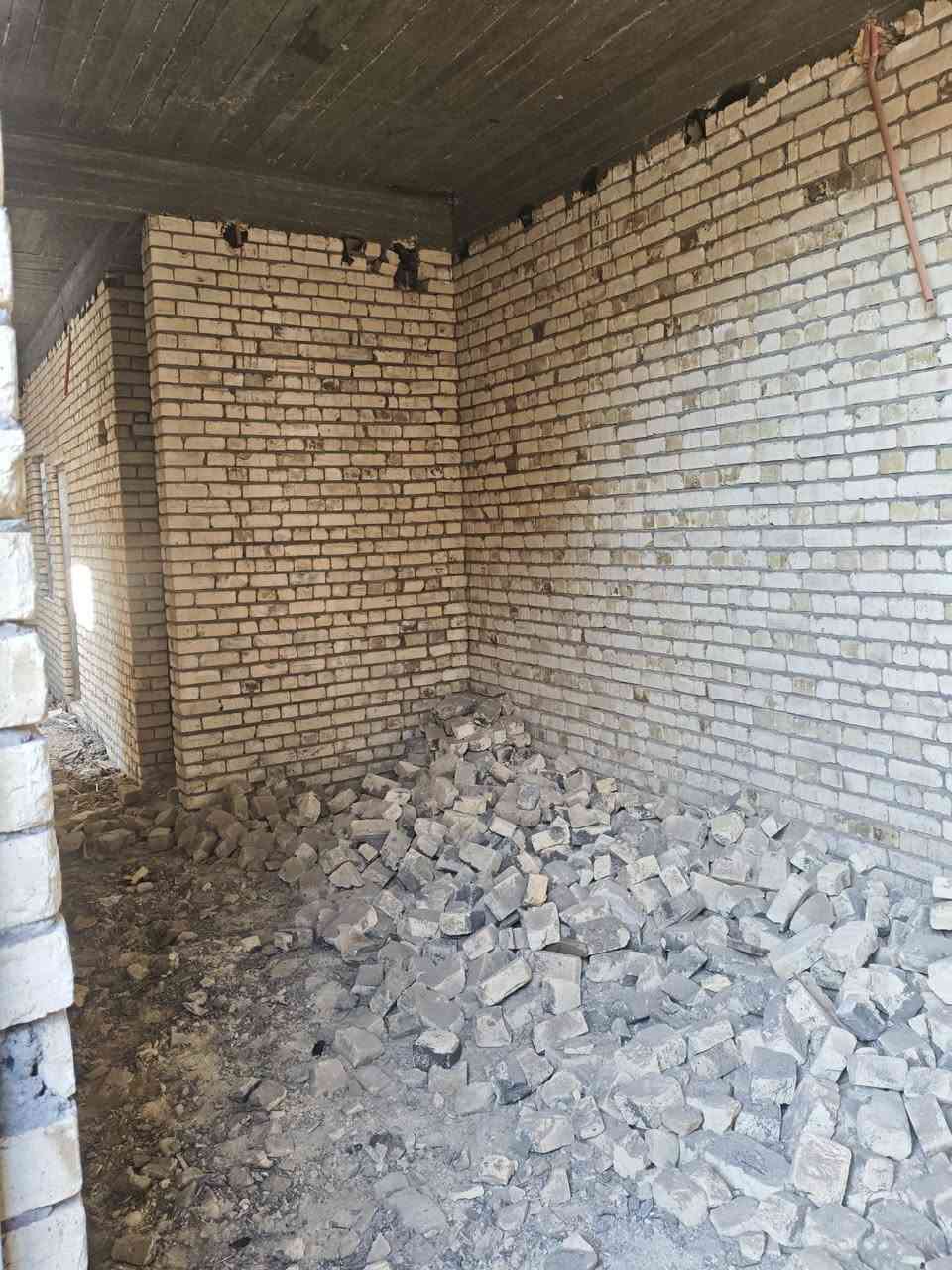 إعلان 📣 رقم 27
 {للبـيـــع فـي السماوة منطقة 36   }
                 {الـــــمعتمد للتسويق التجاري و العقاري }

المساحة 125  م² 
وجهه 6.25 نزال 20
 
هيكل مسقف للبيع 

تفاصيل الهيكل 
(غرفة 5 في 6  + حمام داخلي وخارجي +مطبخ +براني وهول )

 

موقع  _السماوة  منطقة 36 جهه ال 270 دار 

رقم العقار 1507

#_السعر_ 77 مليون 
_____________________
للاستفسار: ***********

‌‎(( المعتمد  للتسويق  التجاري والعقاري حيثٌ تَلتَقي الرُوٌية ,بلتَمَيٌز ))

‌‎🪙كل ماعليك الاتصال أو المراسلة على الصفحة 🪙

☎️***********
.
