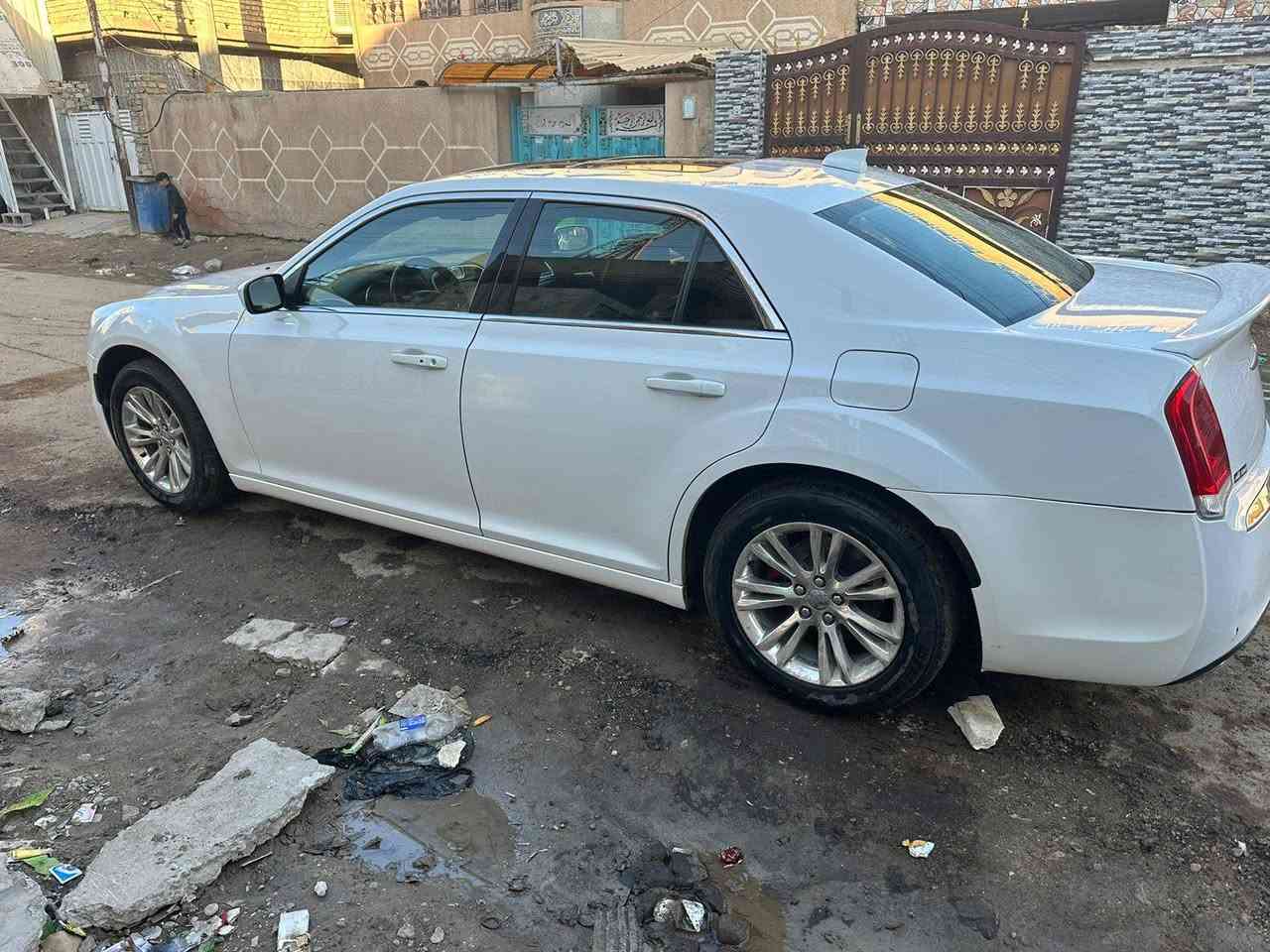 سلام عليكم
أوباما لبيع  موديل 2018 c

رقم سليمانيه انكليزي بسمي مكينه 6 سياره مال بيت تخم تاير جديد 

حدايه جديد امامي خلفي وسونار موجود بلمنشور 

السعر 265 وبيه مجال قليل 

بغداد الغزاليه 

***********

مامتواجد على فيس اعتذر عن (مراوس)
