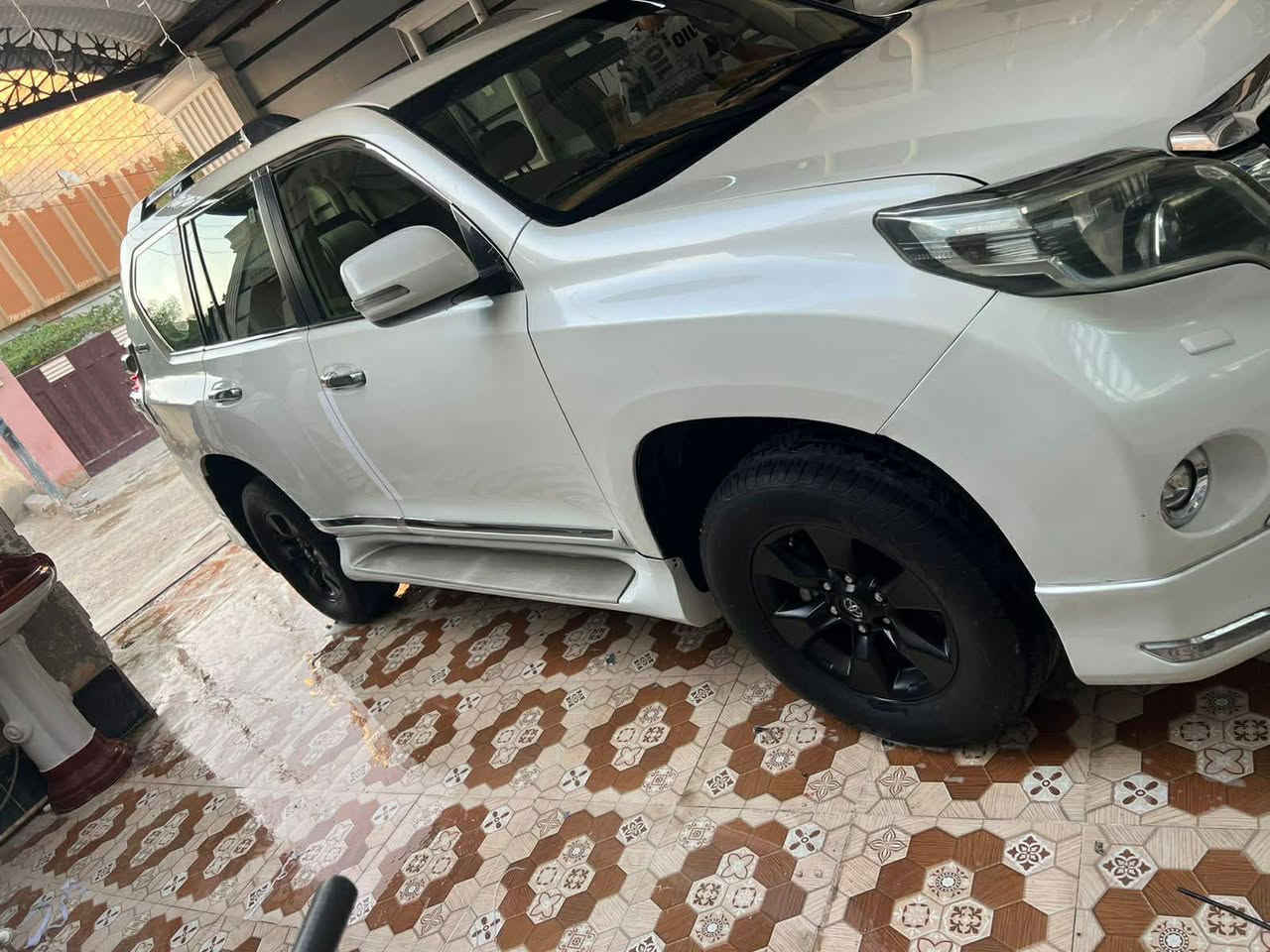 سلام عليكم برادو مديل 10محدثه 16رقم اربيل نكليزي بسمي سنويه 29كير محرك مكفولات تبريد 3قطع تخم تاير حداديه خلفي امامي جديد السياره كفاله عامه ستخدام شخصي مكاني ديالى دلي عباس السعر 237بيها مجال بسيط لشراي رقم الهاتف ***********
