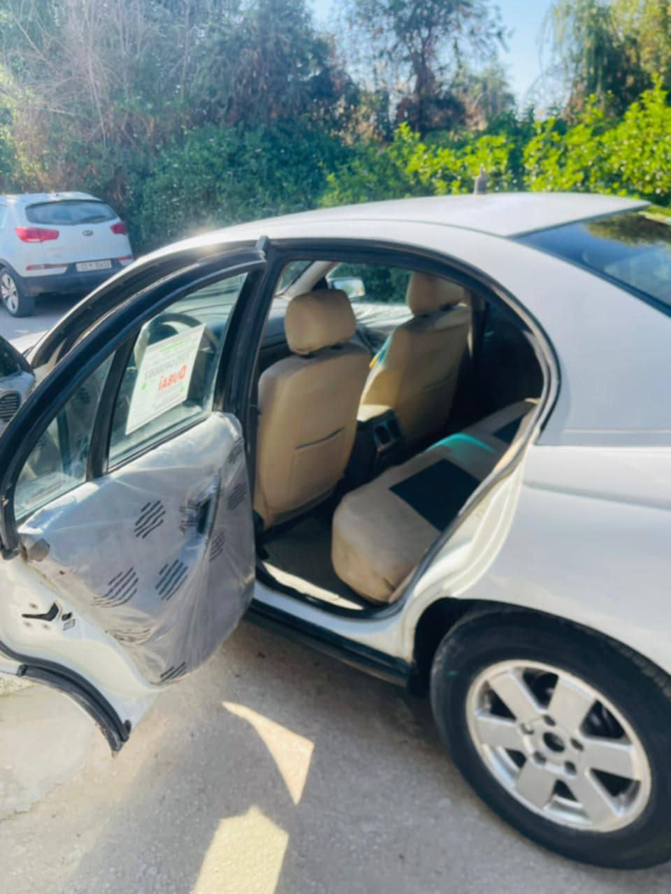 السلام عليكم لومينا 2003 محرك ففتي راس الثور كامله معاملتها ودافع كمركها صار شهر بس اشد رقمها بابل السعر 27 واذا مراوس بسياره بعد افضل


**إذا كنت صاحب هذا الإعلان وتريد حذفه لأي سبب، رجاءا أرسل رسالة إلى الدعم الفني**