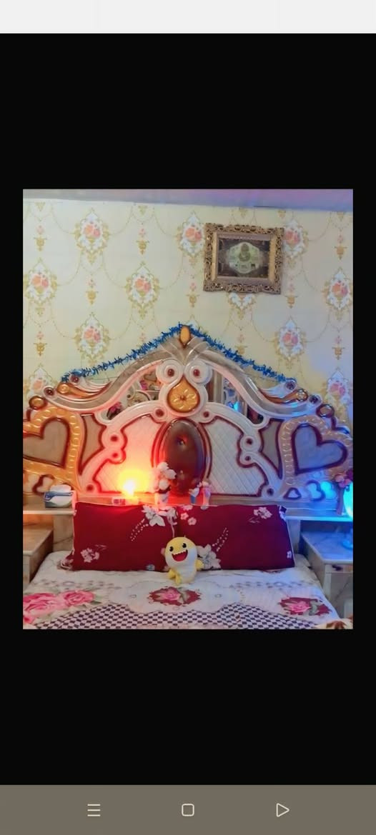 قرفه نوم عراقيه جديده
السعر 600 وبيه مجال 
الاتصال على الرقم *********** فقط واتساب
