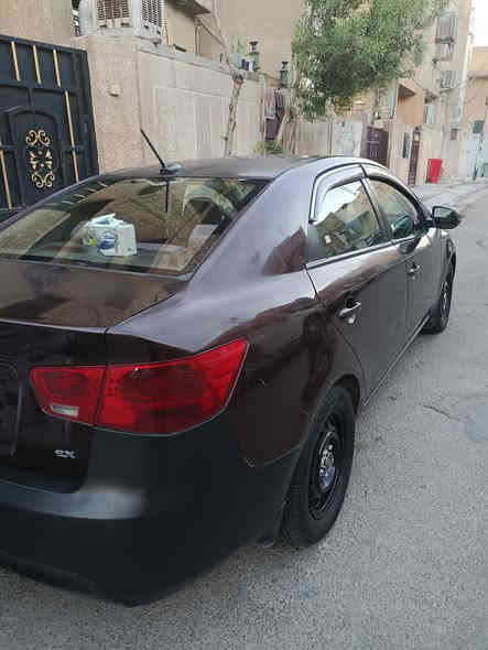 سلام عليكم فورتي موديل 11 انكليزي سيارة ما مبدل جاملج ايسر فقط سياره كفاله محرك ٢00مكاني بغداد حريه *********** السعر 85 وبيها مجال
