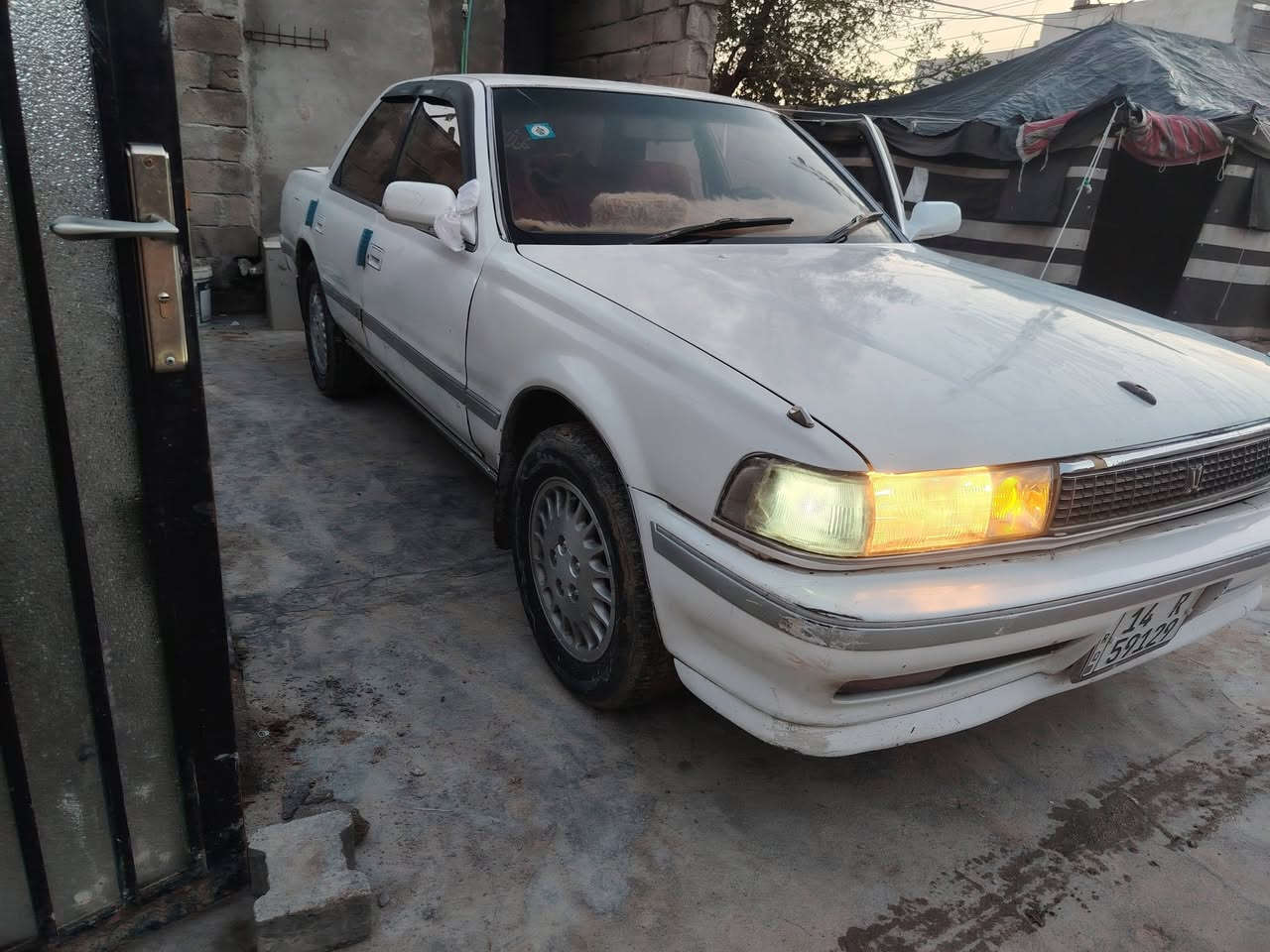 سلام عليكم كروسيده موديل 92 كير محرك ونجي تخم تاير حداديه بطاين جدد جام شغال كله قفالات لايتات ويلات جدد شاشه كشر حلو مصبوغه جماليه تحويل ثاني يوم 
سعر 41 مكاني بصره كرمت علي  ***********
