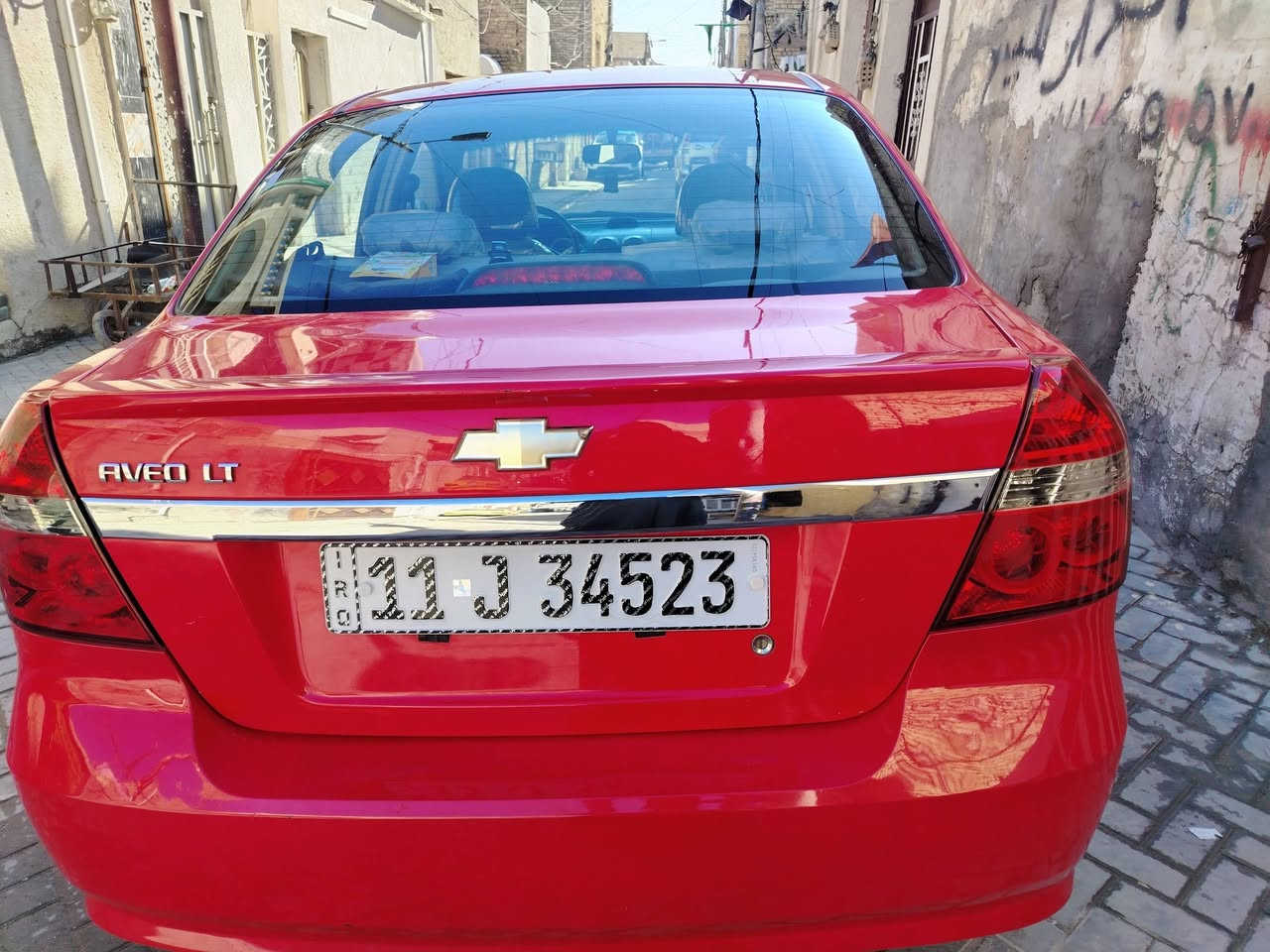 السلام عليكم سياره افيو للبيع موديل ٢٠١١ جديدة تبريد دافئة سياره ماشيه ٧٣ سعر ٧٠ العنوان بغداد مدينة الصدر الداخل ***********
