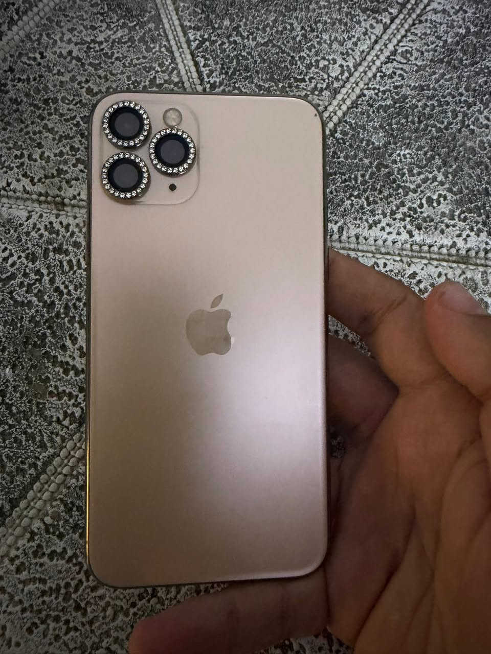 11 برو فقط فقط ذاكره 256 مبدل بطاريه فقط  جهاز نضيف فيس ايدي شغال جهاز على الفحص وين متريد تفحص سعر جهاز

275وبي مجال لشراي 
العنوان بغداد البياع
رقم الهاتف:***********
