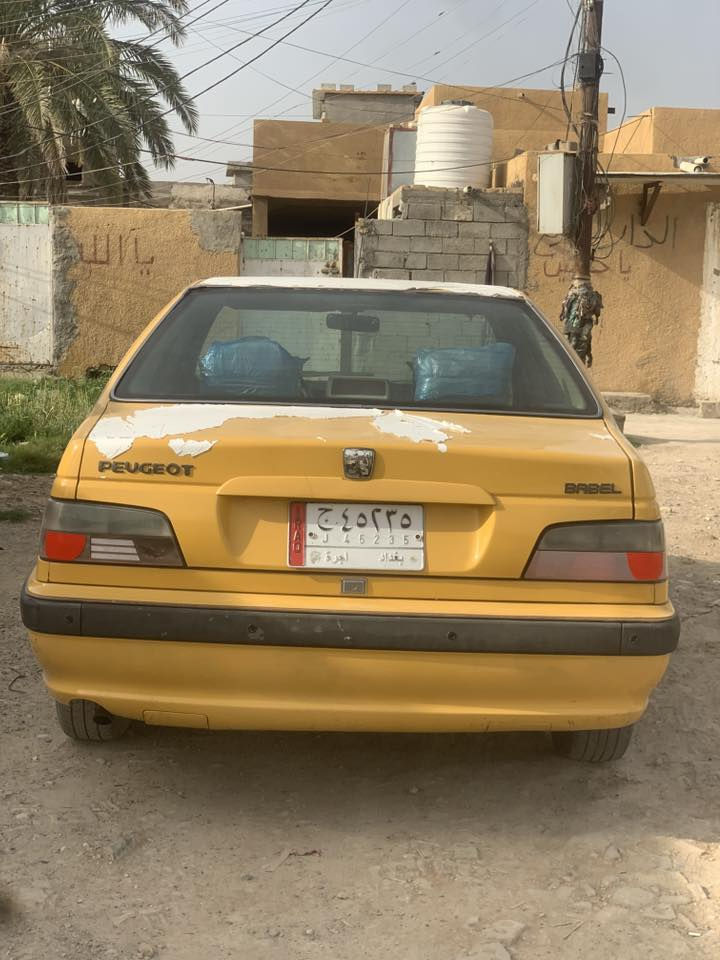 سلام عليكم بيجو بارص مديل ١٥ سياره كفاله عامه حداديه وصدر ١٠٠/١٠٠ كير ومكينه مكفولات تبريد ثلج شرط التحويل ثاني يوم السعر***********////45 وبيهه مجال حك الجيه
