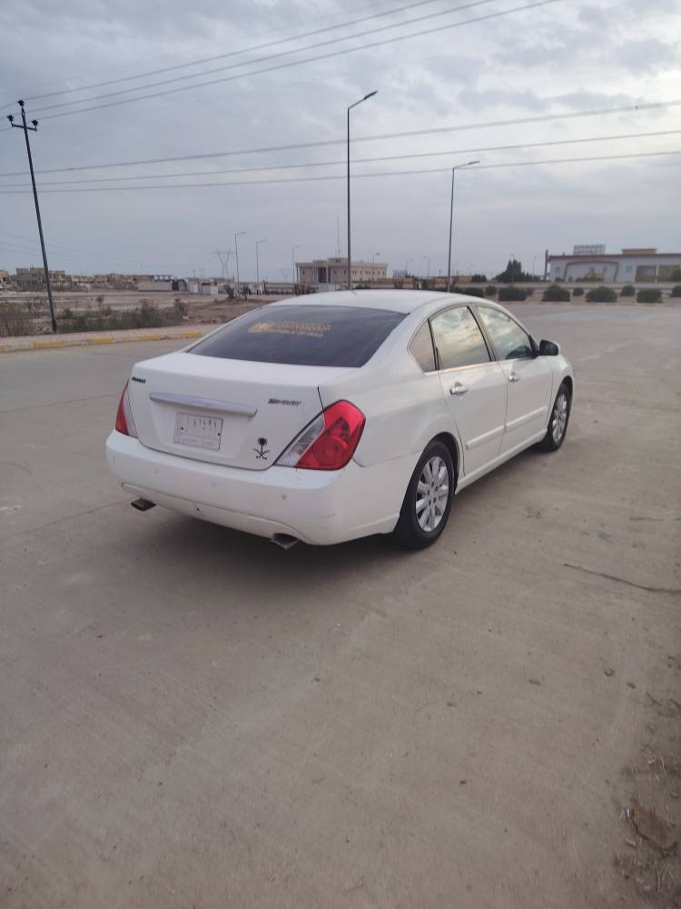 السلام عليكم *********** رينو سافران موديل ٢٠٠٩ رقم بصرة سنوية جديدة محوره مكينه كامري بالباكيت مكفولة من الكلبه والكصه ونقل الجثة حدادية نظيفة كهربائيات شغاله تخم تاير سيارة  رايدها ٦٨ ورقة مكاني ميسان العماره الكحلاء *********** المجر الكعبي, ميسان
