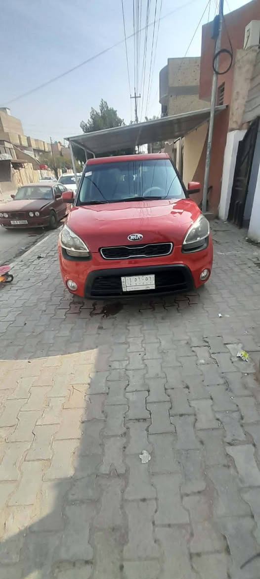 السلام عليكم صول موديل 13وارد امريكي حادثها  باب وجاملغ ومليوح بيها فخذه يكعد عليها دبل معمر بلادي صبغ باب وجاملغ مكان الحادث فقط جاهزه من كلشي كير ومحرك مكفولات تبريد وحداديه السعر 75رقم بابل للاستفسار ***********
