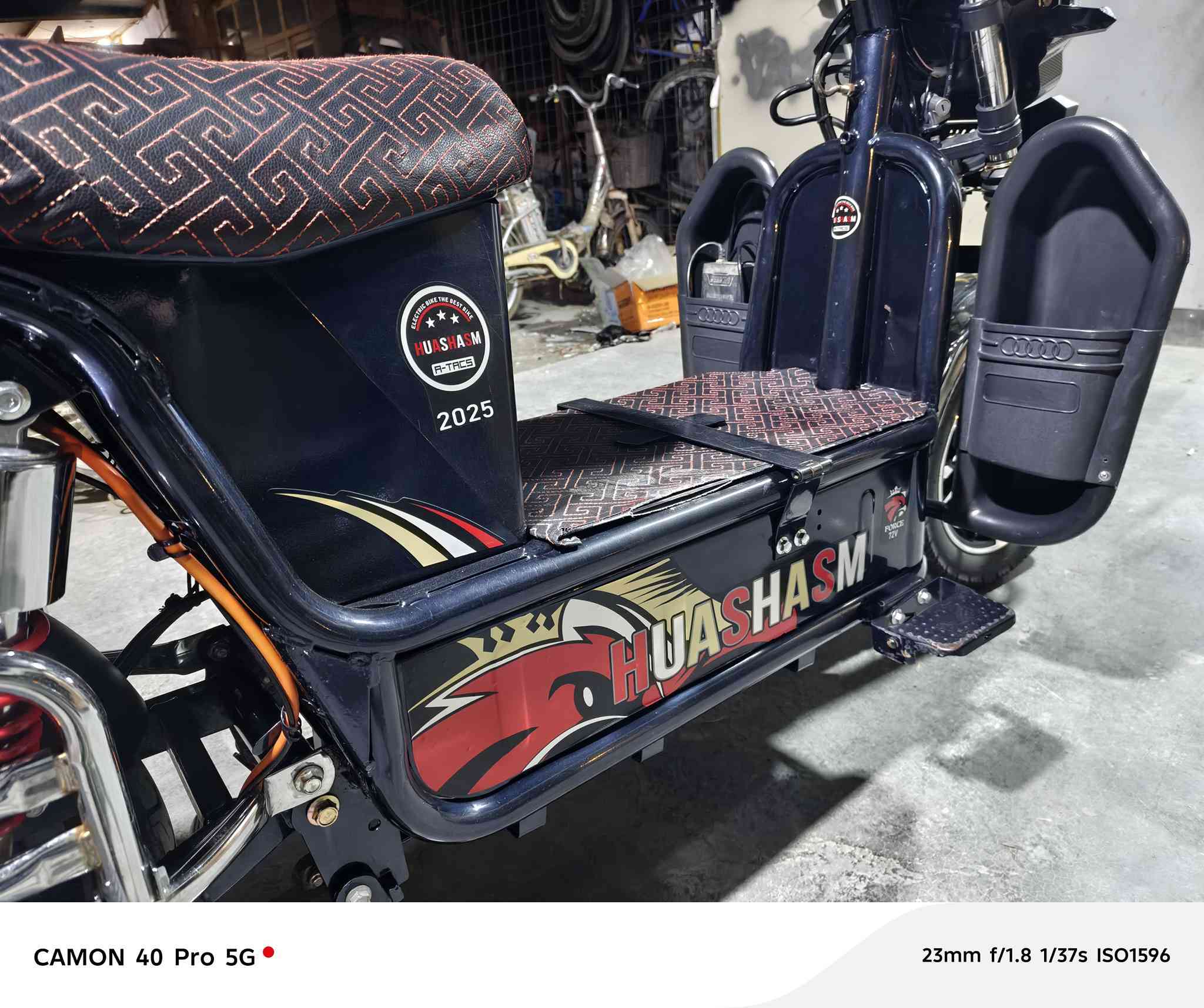 للبيع دراجه شحن هيوشه موديل 25
، دراجه نظافته 100% 
تجي الدراجه سته باتري بطاريات تخم جديد الولي
السعر ب 675 وبيها مجال بسيط
الاستفسار الاتصال على الرقم او مراسله الصفحه
***********
العنوان الانبار هيت حي الجمعيه الاولئ قرب مركز صحي الجمعيه
